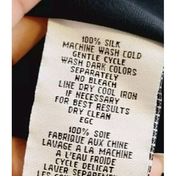 EILEEN FISHER Crepe Silk Black Button Up Long Sleeve Blouse Size Small - Picture 4 of 6